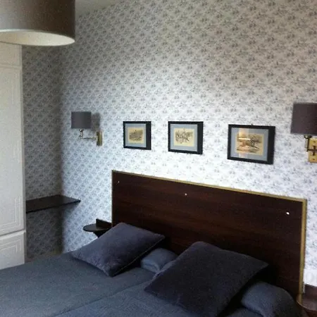 Logis Terrasse Hotel Lisieux