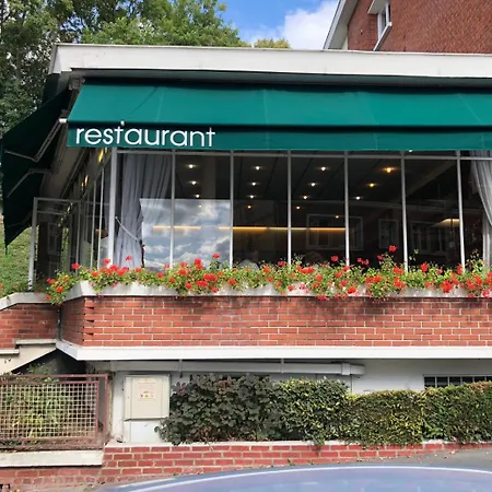 Hotel Logis Terrasse 2*