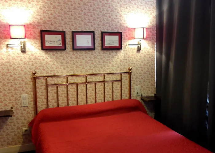 Logis Terrasse 2* Lisieux