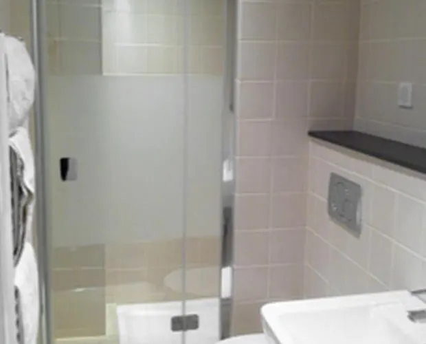 Logis Terrasse 2* リジュー