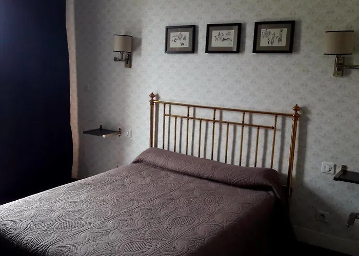 Logis Terrasse Hotel Lisieux